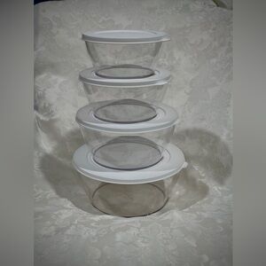 NEW (NIP) Tupperware Clearly Elegant Collection Bowls with White Seals